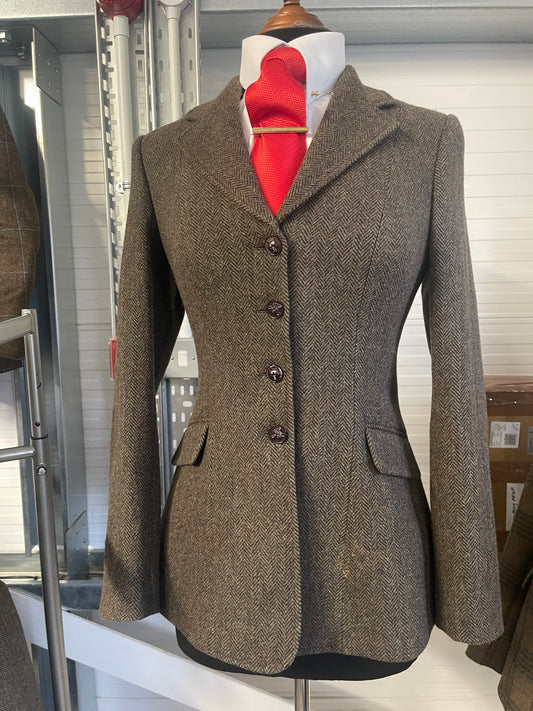 IN STOCK & M2M: Lightweight Plain Princess Jacket (Brown/Drk Green undertone) DBV5265