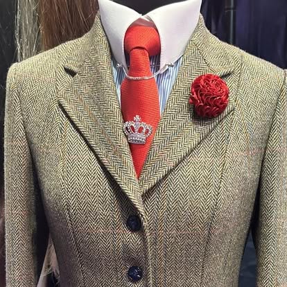 IN STOCK & M2M: Med/Heavy FYLDE Tweed Princess Jacket