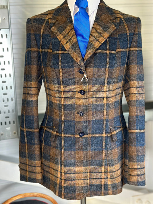 IN STOCK UNIQUE: Lightweight Bold Navy and Caramel Tweed