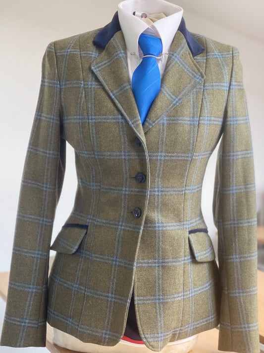 IN STOCK & M2M: Light/Medium Weight Princess Cut Jacket